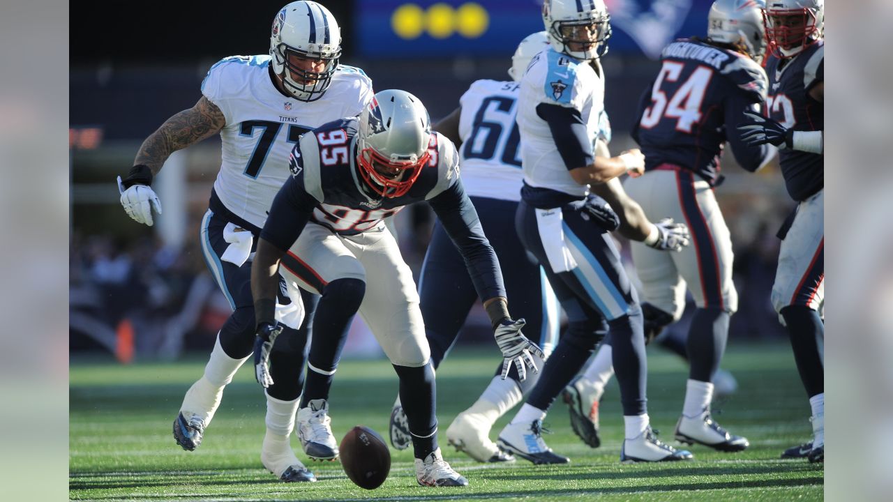 Mariota leads Titans to 34-10 upset win over Patriots