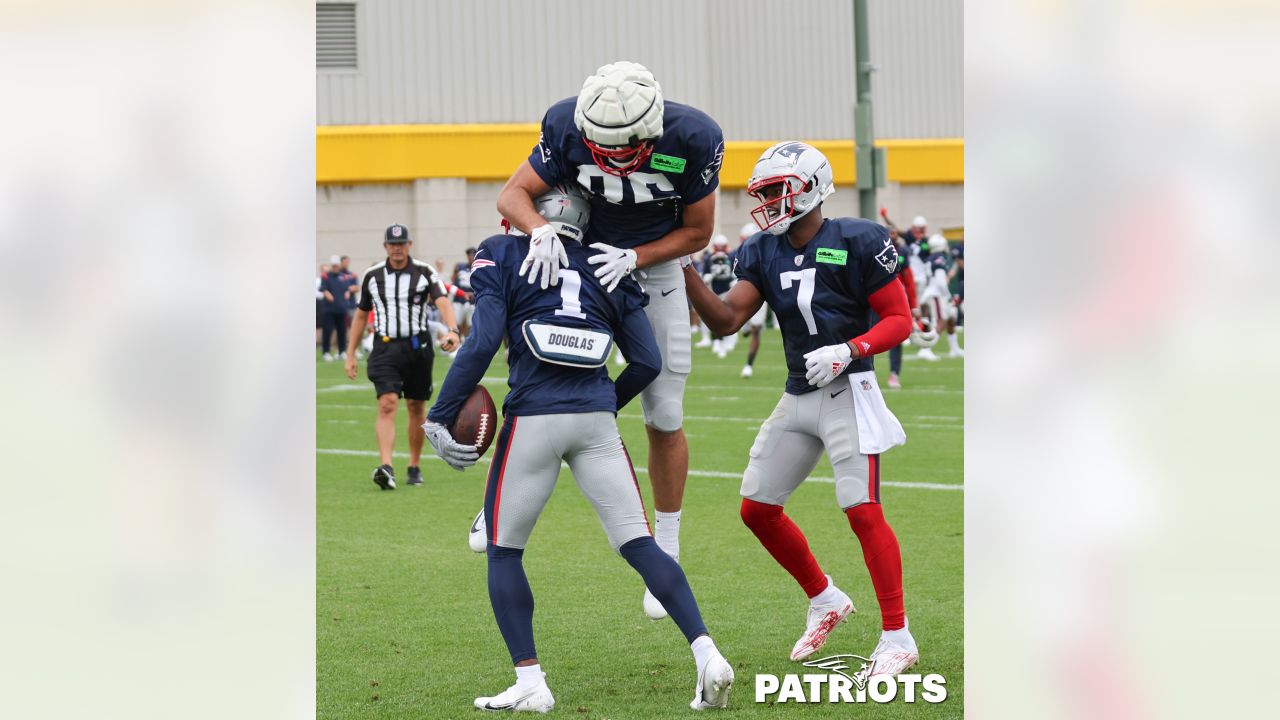 Six Takeaways as Patriots Offense, Mac Jones Shine on Day Two of Joint  Practices With Packers