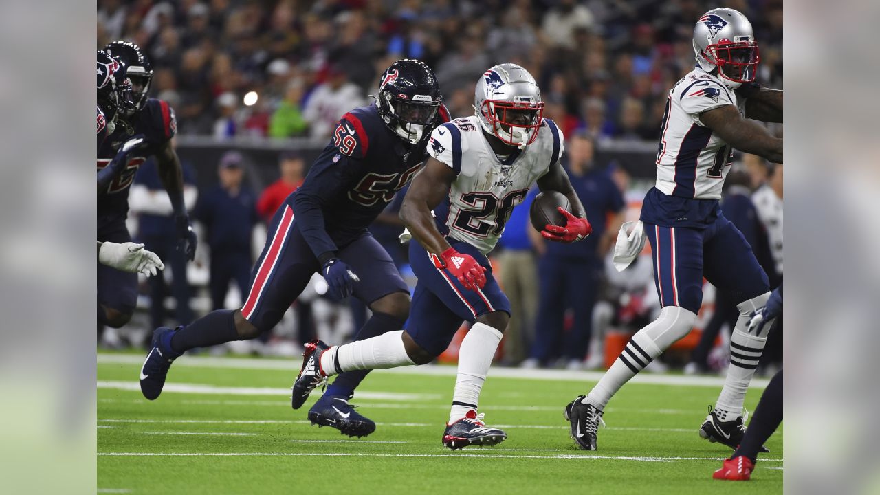 Houston, Texas, USA. 1st Dec, 2019. New England Patriots quarterback Tom  Brady (12) prior to the NFL regular season game between the Houston Texans  and the New England Patriots at NRG Stadium