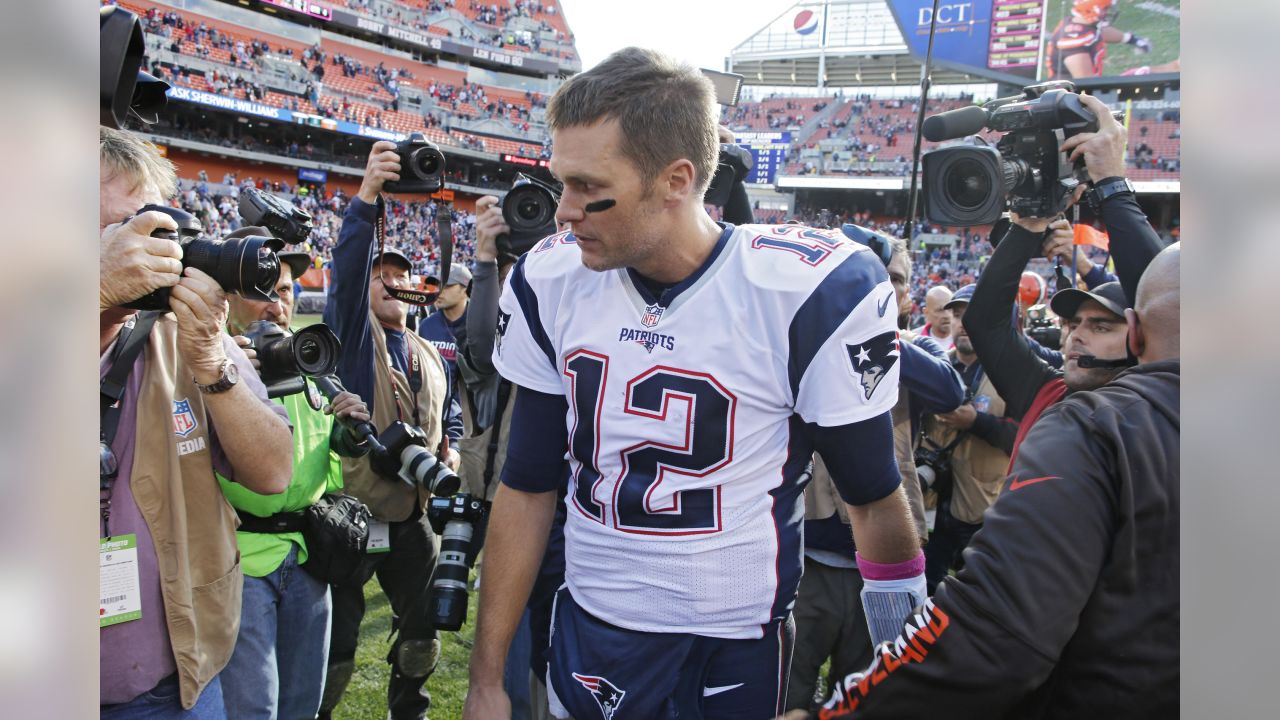 New England Patriots' Rob Gronkowski walks off the field after an NFL  football game against the Cleveland Browns, Sunday, Oct. 9, 2016, in  Cleveland. New England won 33-13. (AP Photo/David Richard Stock