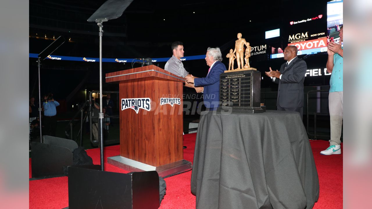 Joe Cardona is the Patriots' 2020 Salute to Service Award nominee - Pats  Pulpit