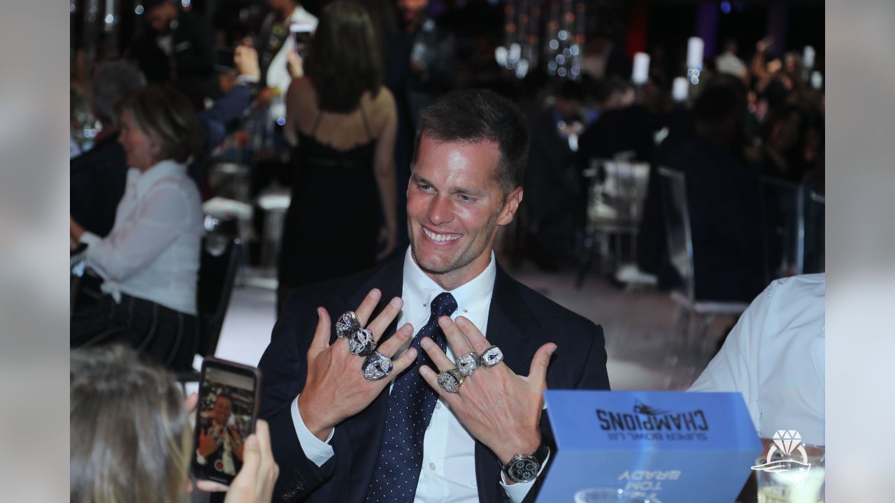Tom Brady flashes some serious bling as Patriots get their Super Bowl LI  rings