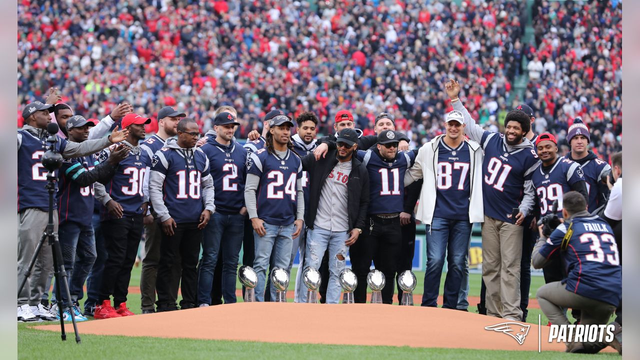 For Red Sox, Patriots fans, waiting is the hardest part