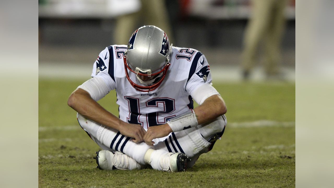 Patriots outlast Bucs 19-14 behind 303 yards from Tom Brady