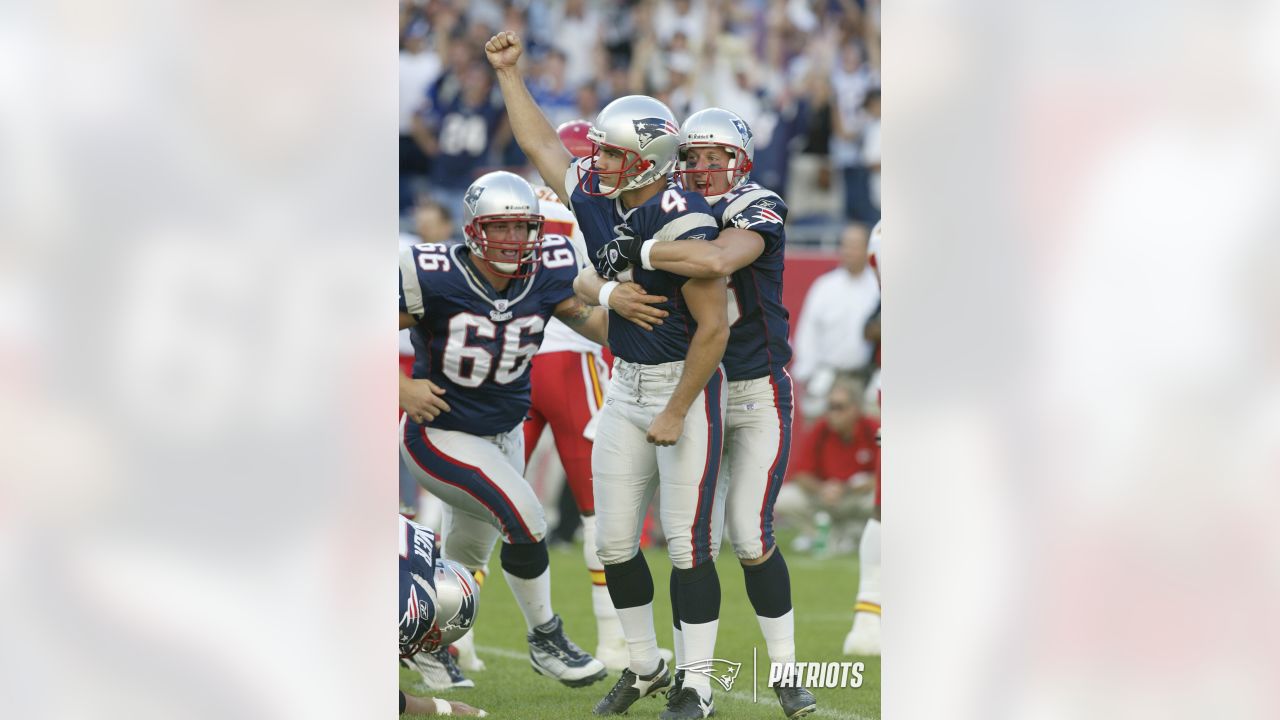 ESPN Stats & Info on X: On this date in 2002, the Patriots beat the  Raiders in a snowy AFC divisional round game as Adam Vinatieri kicks the  game-winning field goal. Tom