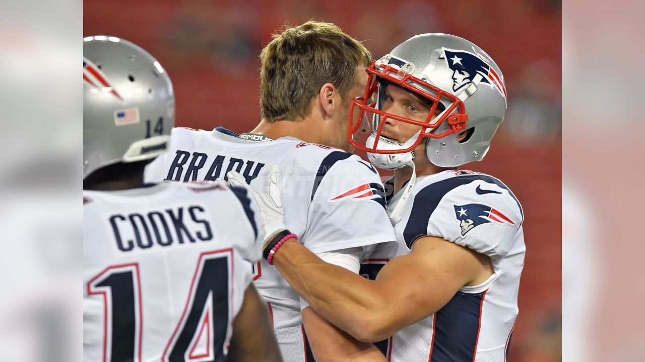 Brady throws for 303 yards, Patriots hold off Bucs 19-14