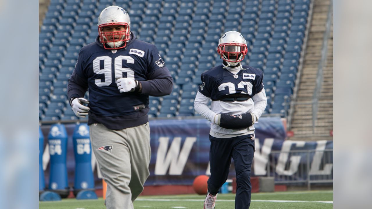 Fan wearing Vince Wilfork jersey is shocked to find Vince Wilfork RIGHT  THERE 