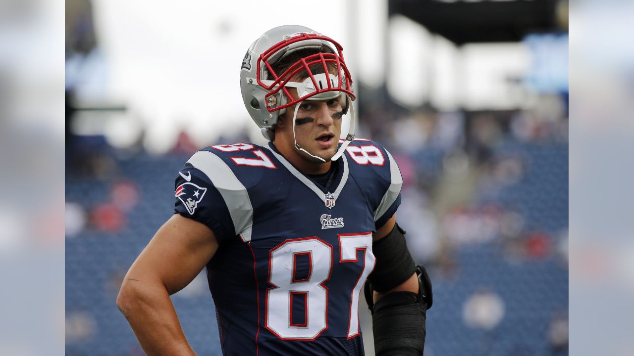 rob gronkowski split jersey