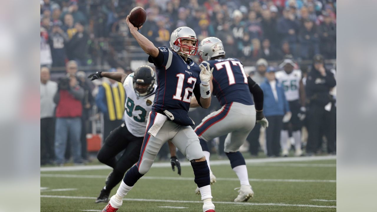 AFC championship: Patriots beat Jaguars, 24-20, in dramatic 2nd half - CBS  News