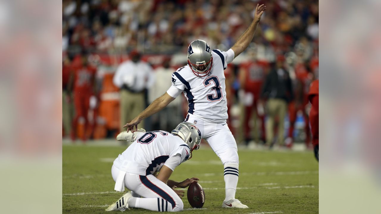 Patriots hold off Bucs for 19-14 victory on Thursday Night Football