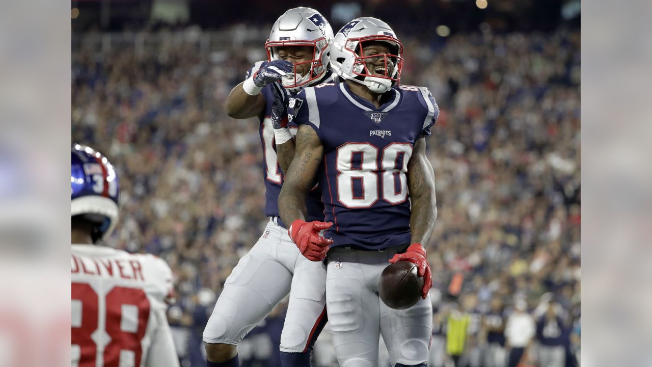 New England Patriots wide receiver Gunner Olszewski (80) warms up