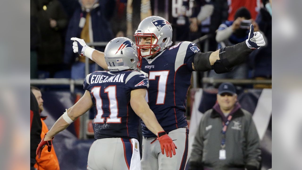 Julian Edelman Does a Shirtless Workout with Jimmy Garoppolo, Jimmy  Garoppolo, Julian Edelman, Shirtless