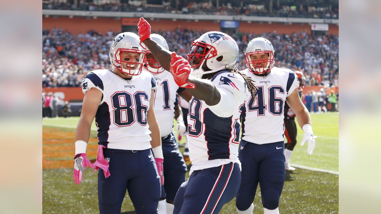 Tom Brady Hits Martellus Bennett for a 37-Yard TD!, Patriots vs. Browns