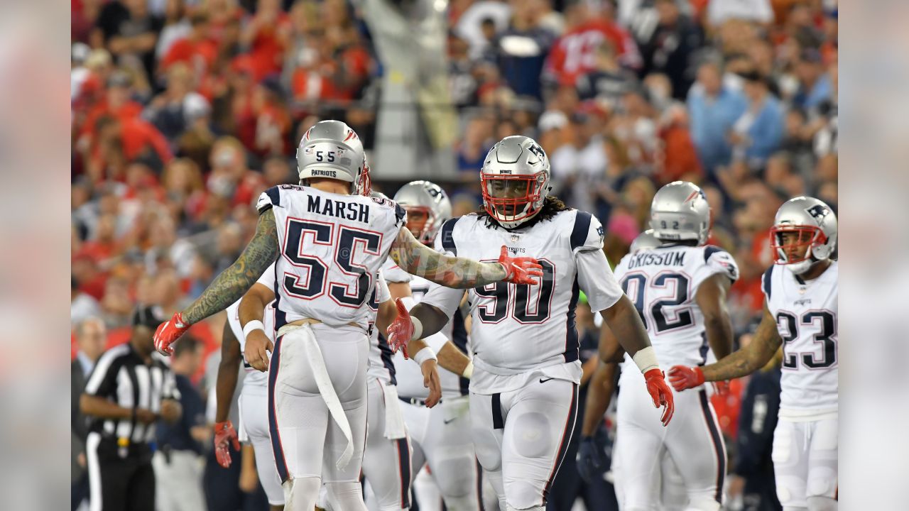 Brady throws for 303 yards, Patriots hold off Bucs 19-14