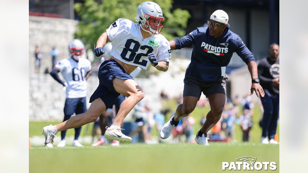 Colts signing former Patriots tight end Johnny Lumpkin to practice squad,  per report - Pats Pulpit