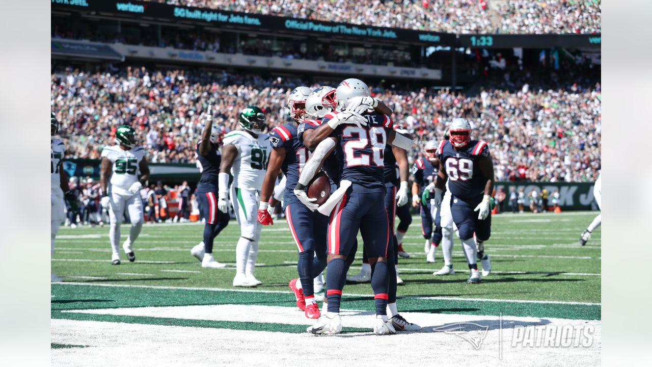 McCourty twins' mom debuting split Patriots-Dolphins shirt for opener