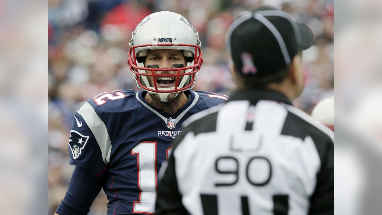 Tom Brady carries Patriots to a 30-23 win over No. 1 Jets defense 