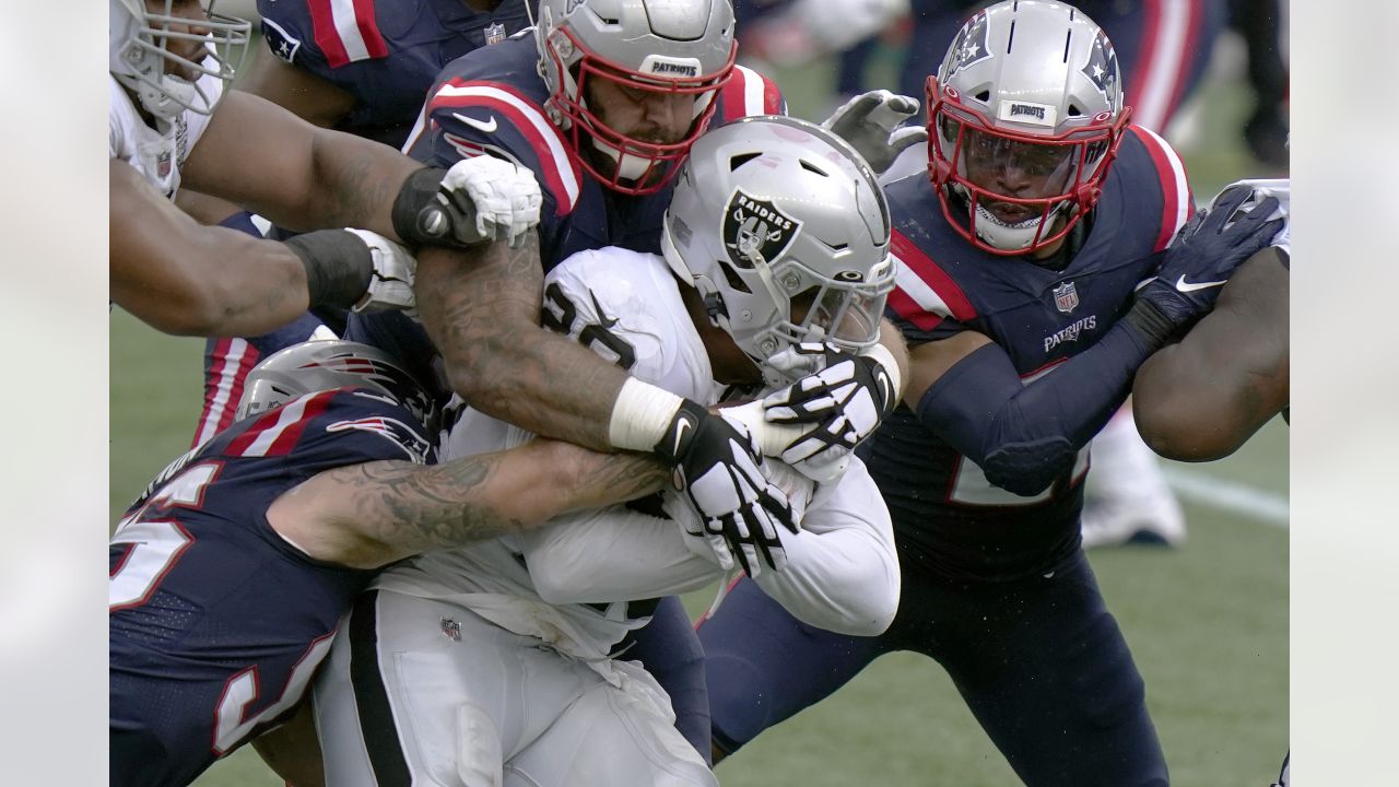 Las Vegas Raiders running back Josh Jacobs (28) during the first half of an  NFL football game against the New England Patriots, Sunday, Sept. 27, 2020,  in Foxborough, Mass. (AP Photo/Stew Milne