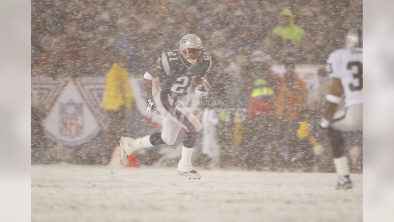 1976-12-18 AFC Divisional New England Patriots vs Oakland Raiders