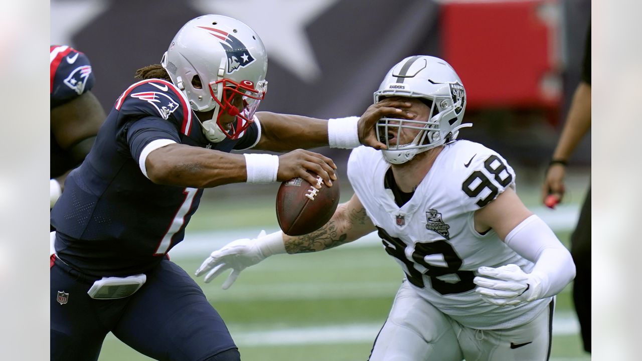 No catch: Raiders outlast Chargers after replay review