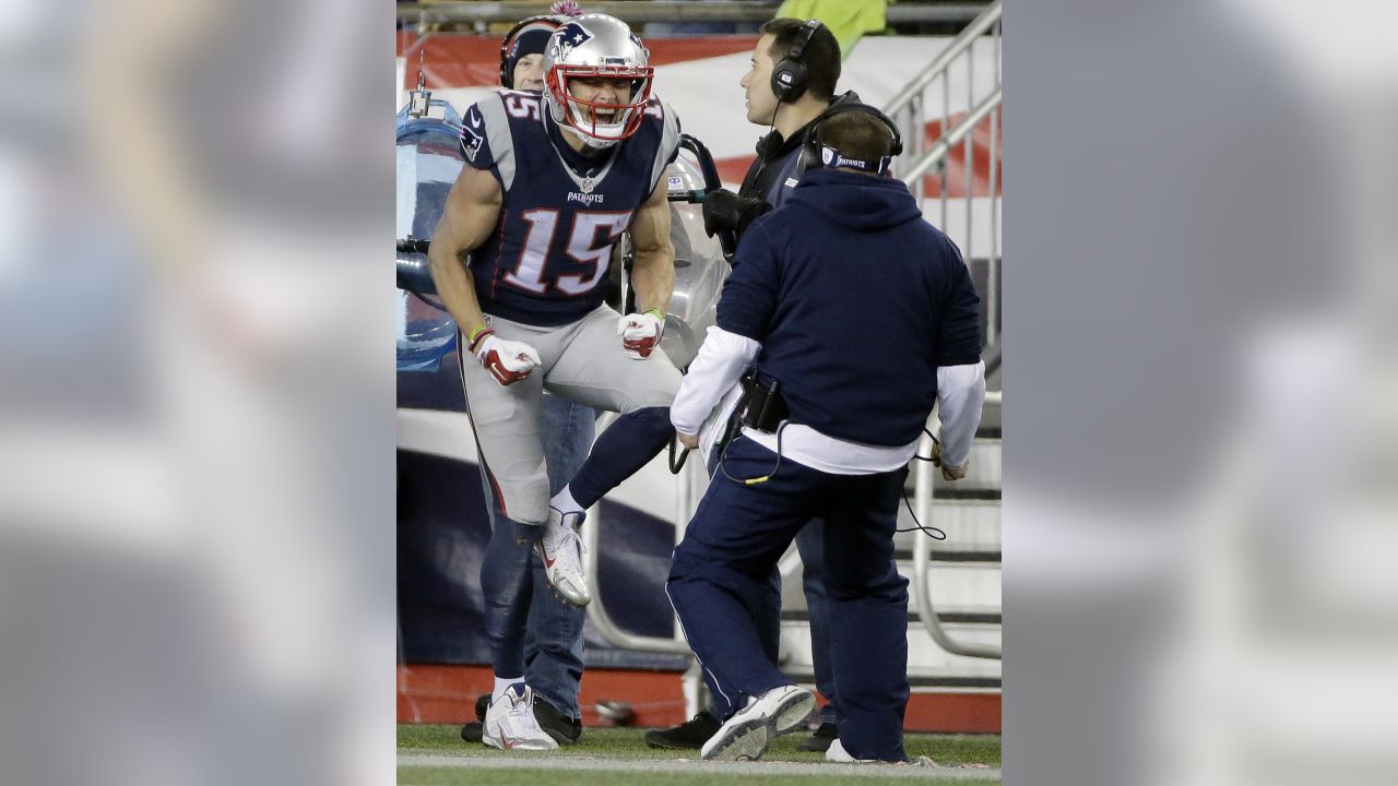 Tom Brady unleashes aerial offensive with three touchdown passes as New  England Patriots defeat Baltimore Ravens 30-23 in MNF