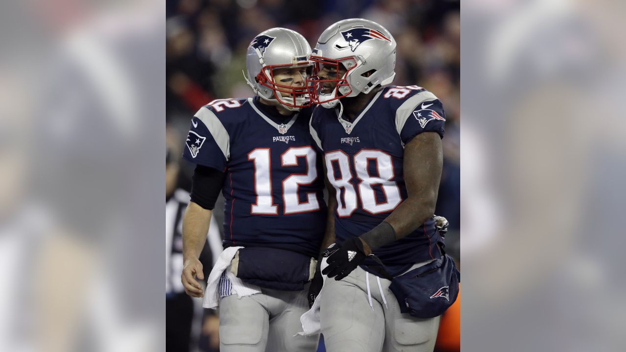 Indianapolis, Indiana, USA. 18th Dec, 2021. New England Patriots tight end  Hunter Henry (85) celebrates after catching a touchdown pass during the  game between the New England Patriots and the Indianapolis Colts