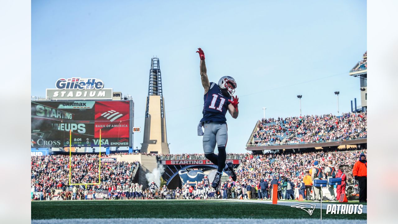 d/New England Patriots wide receiver Julian Edelman (11) warms up prior to  the NFL pre-season football game between the Washington Redskins and the New  England Patriots at Gillette Stadium, in Foxborough, Massachusetts.The