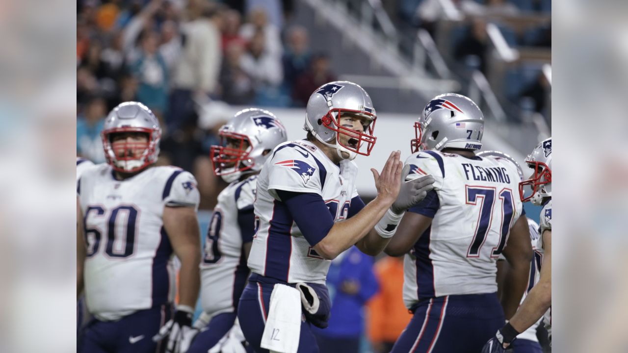 Tom Brady intercepted twice as Dolphins beat Patriots in Week 14