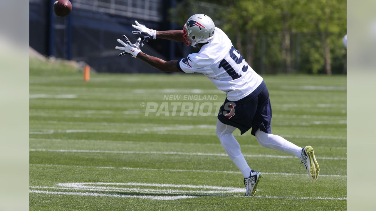 Dion Lewis Needs Second Knee Surgery; Sebastian Vollmer To IR