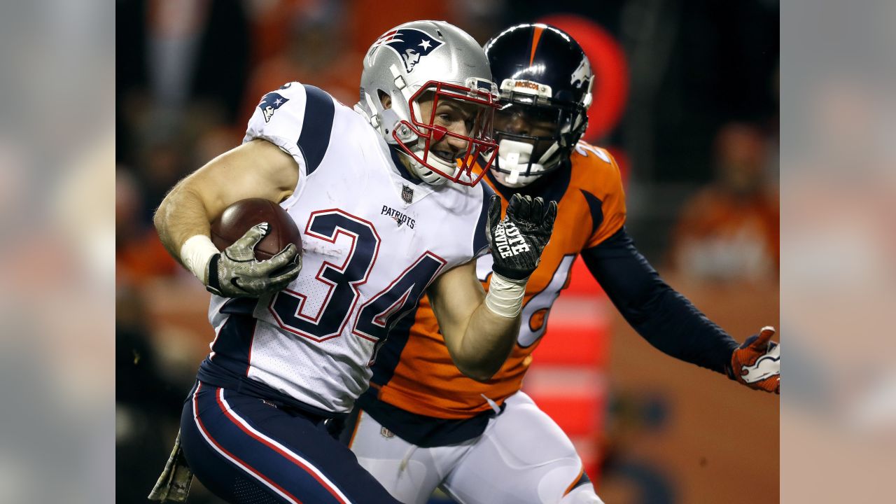 Brady, Patriots send Broncos to fifth straight loss, 41-16