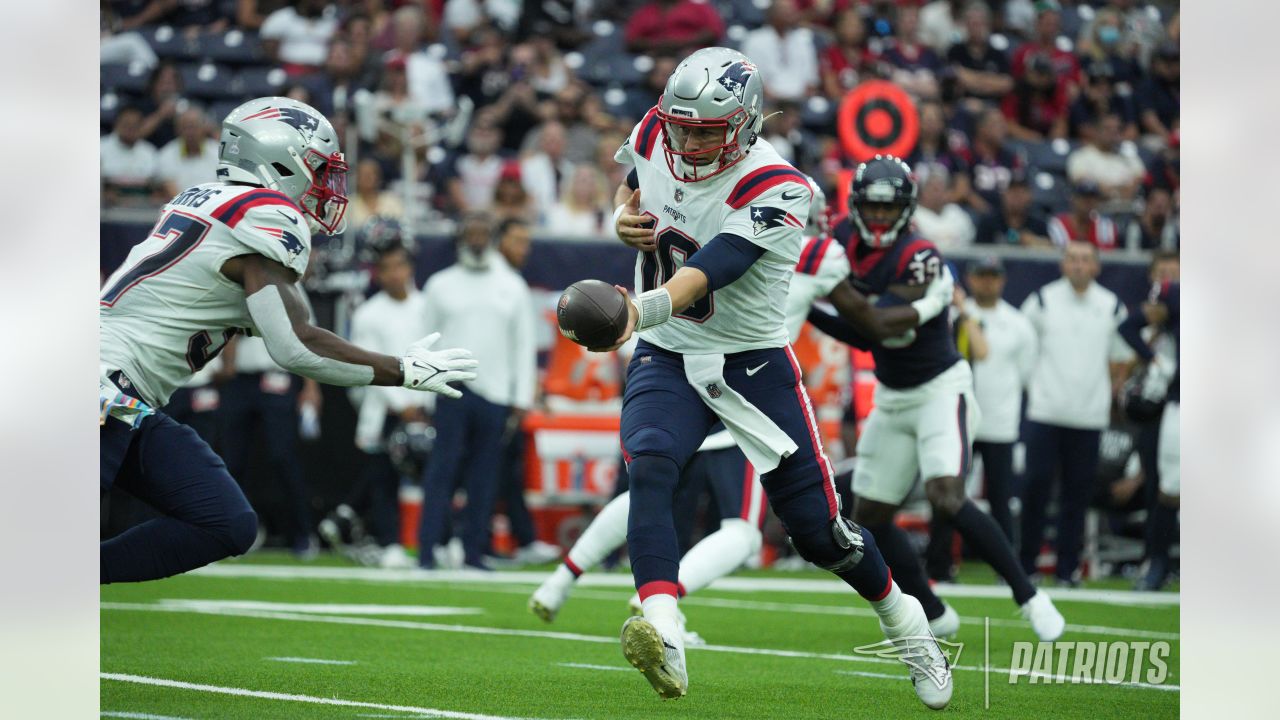 Harris Hits: Texans at Patriots