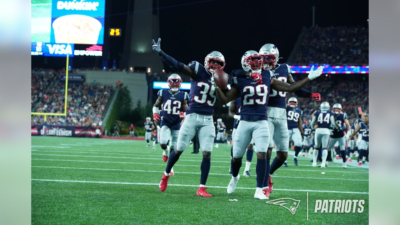 August 9, 2018: New England Patriots wide receiver Julian Edelman (11)  warms up prior to the NFL pre-season football game between the Washington  Redskins and the New England Patriots at Gillette Stadium