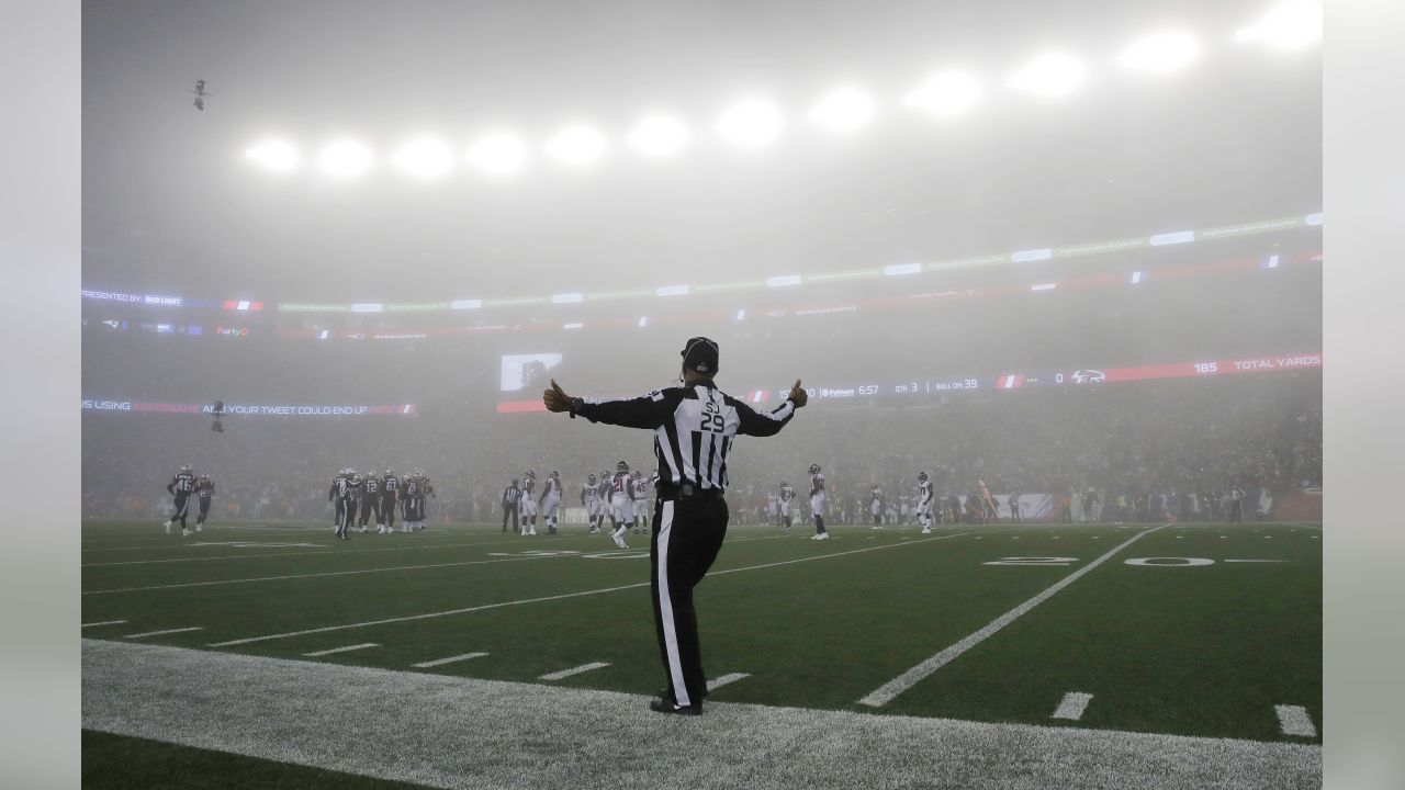 Patriots beat Falcons in fog-filled Super Bowl rematch