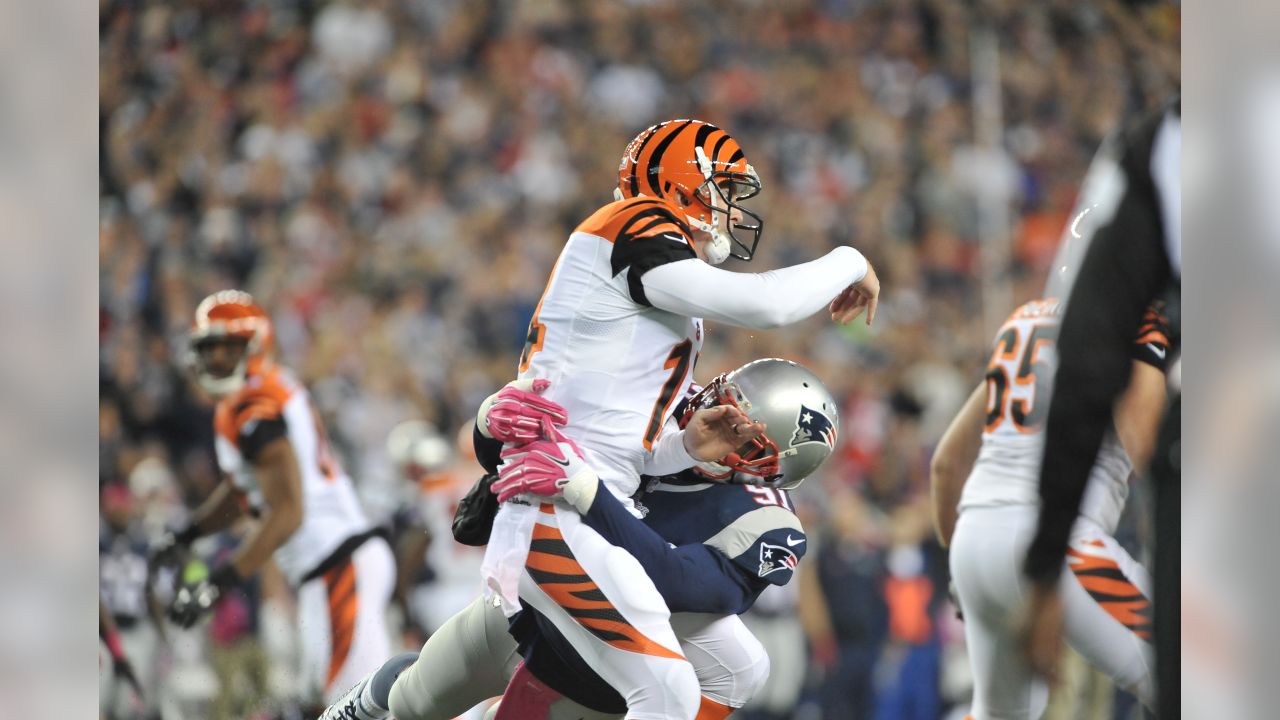 Denver Broncos cornerback Denard Walker wears the number 27 jersey