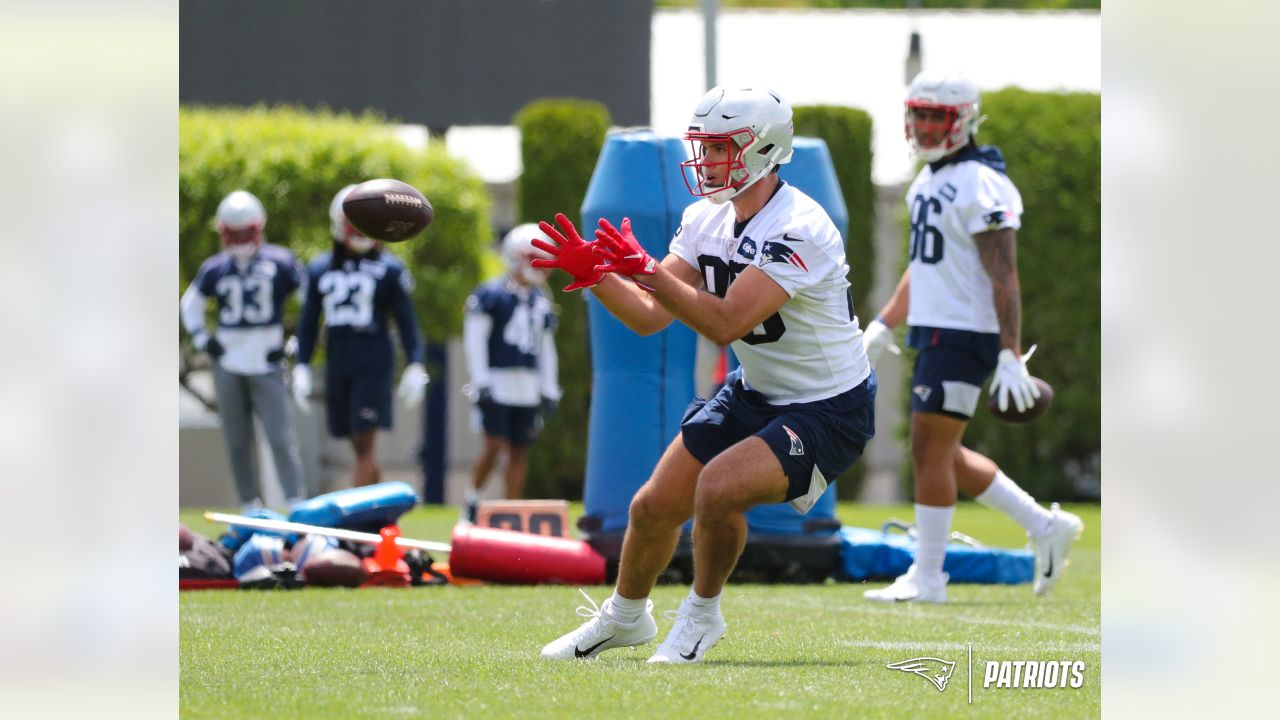 Patriots release new jersey numbers for Hunter Henry, Matt Judon