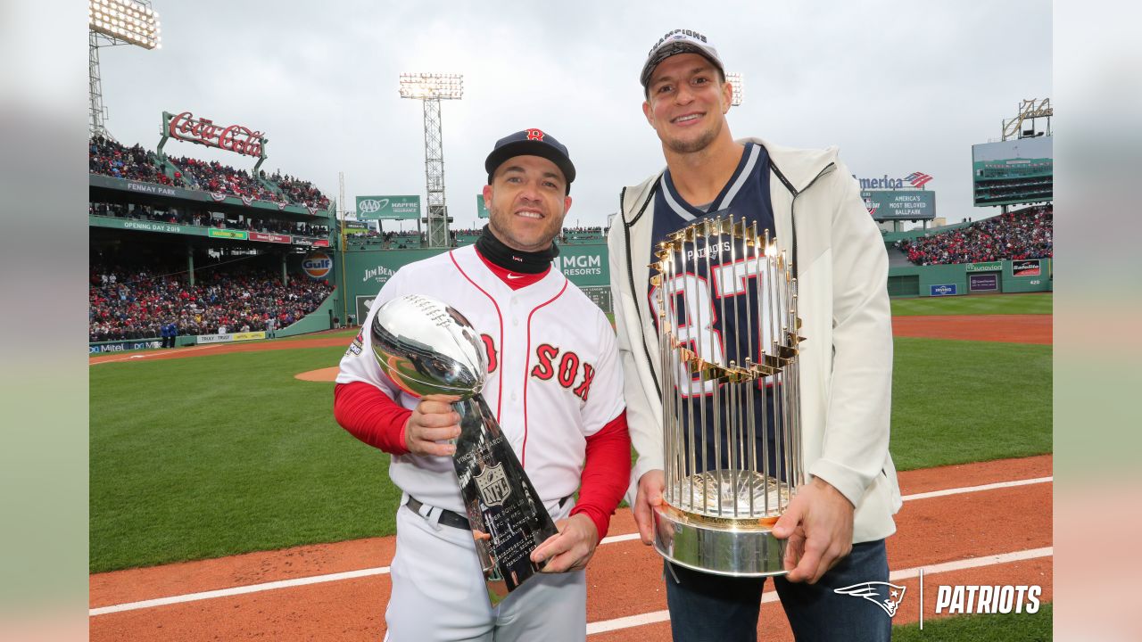 Title Town: Patriots, Red Sox celebrate championship wins at Fenway Park