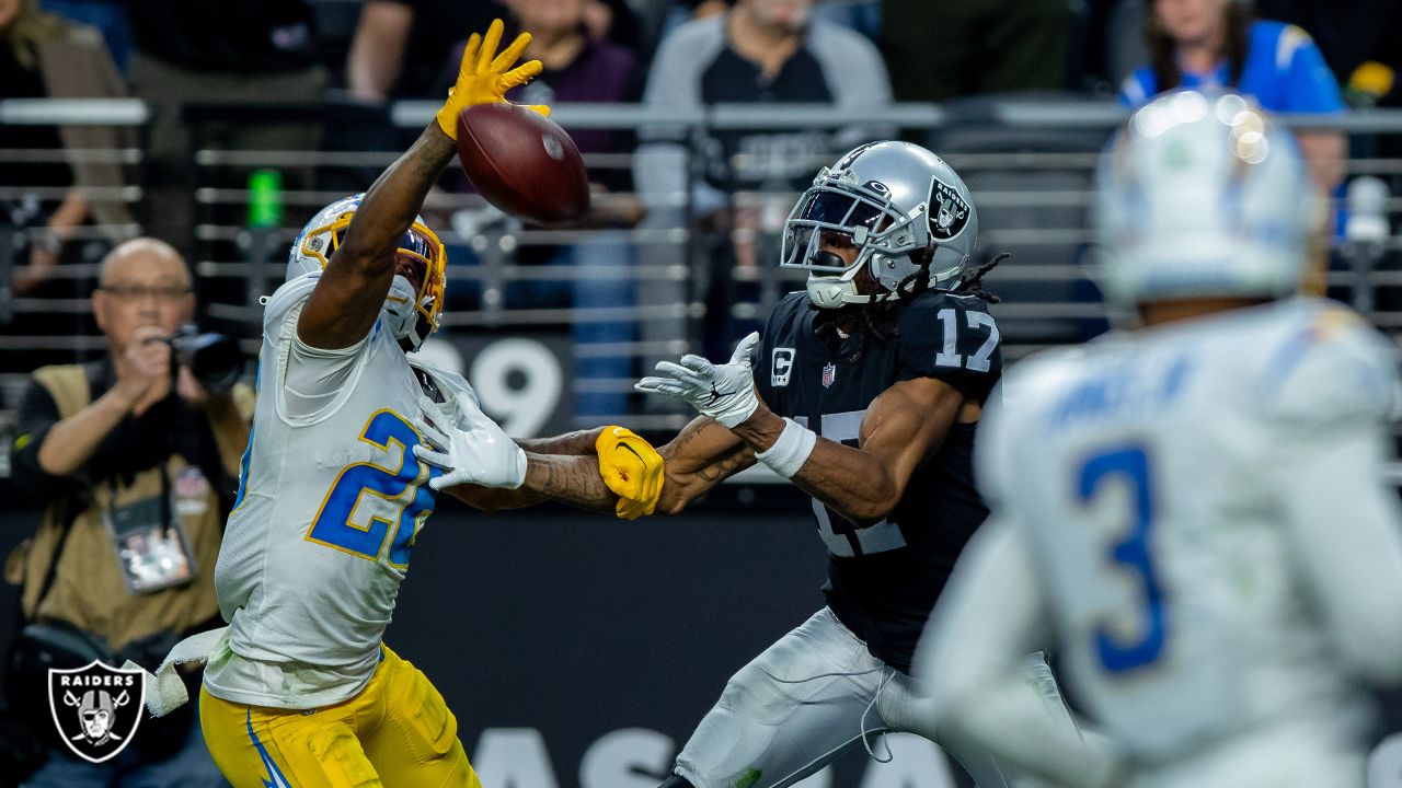 Ballers & Busters for Raiders Week 13 vs Chargers