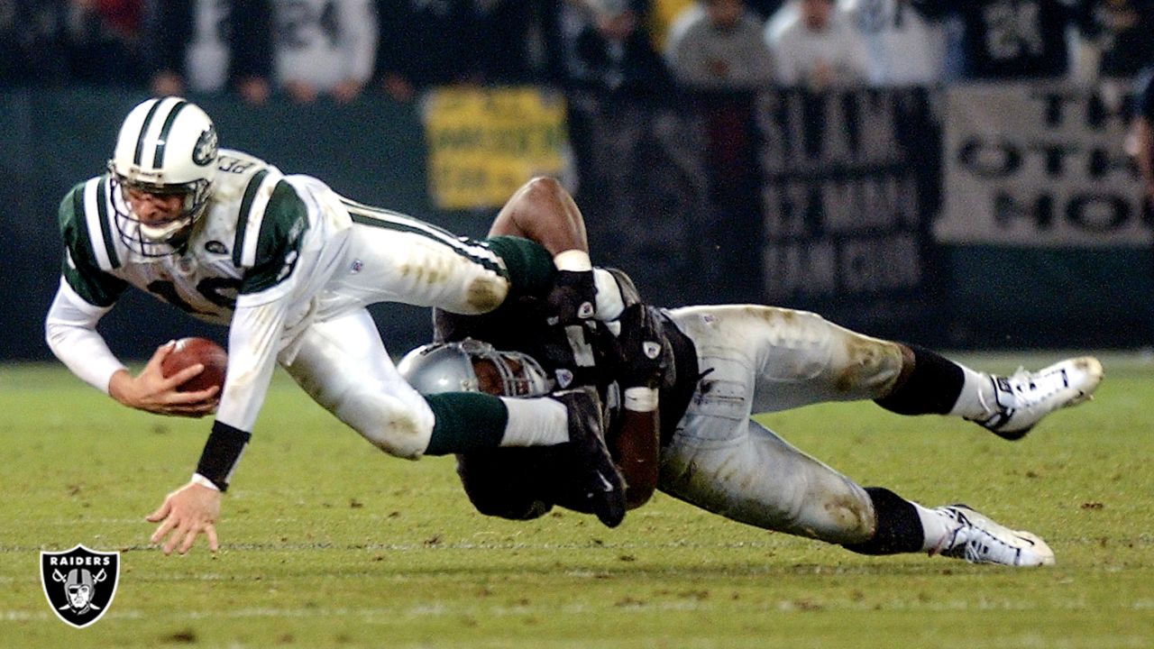 December 2, 2002 - Oakland, California, U.S - Oakland Raiders wide