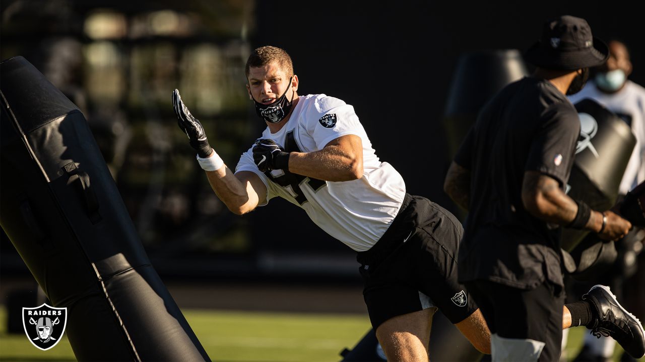 Las Vegas Raiders defensive end Carl Nassib (94) during training