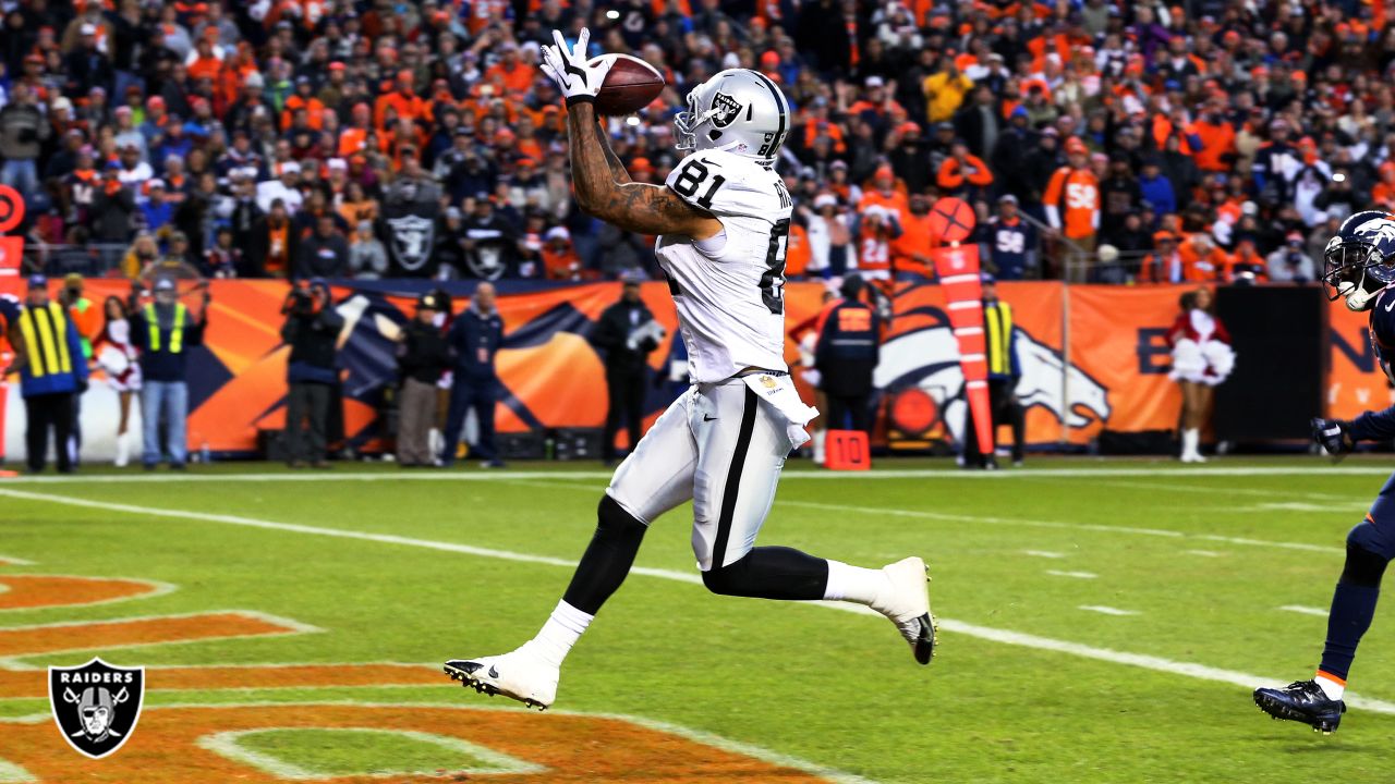 Mychal Rivera catches game-winning touchdown in Raiders win over Broncos