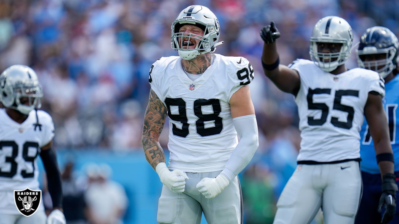 100 best images from Raiders in Week 3 vs. Titans