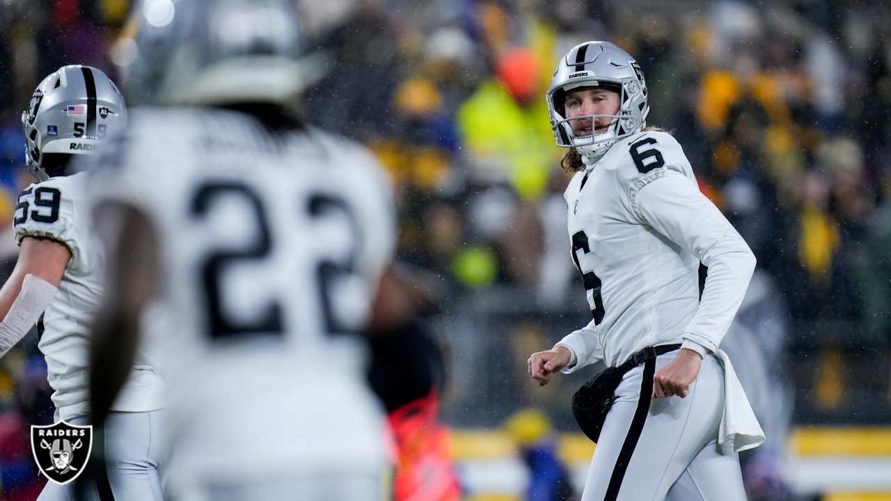 This one stings': Raiders can't maintain lead against Pittsburgh Steelers  in gritty match