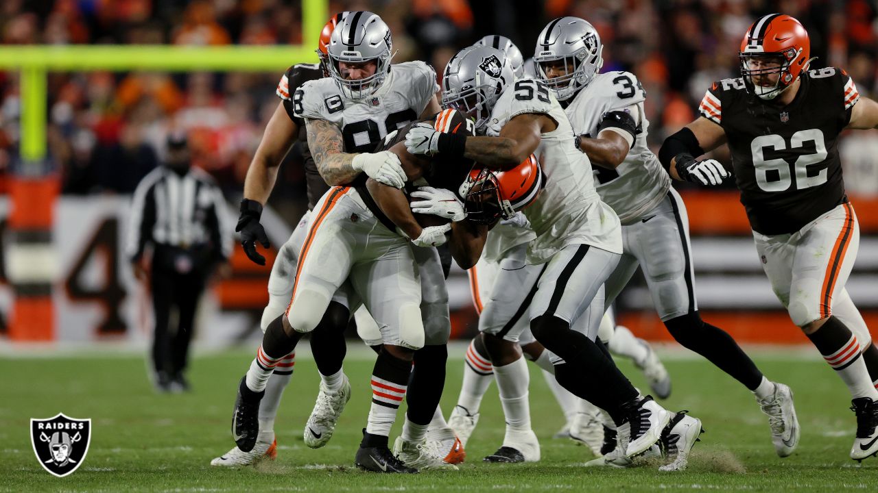 Defensive end Maxx Crosby mic'd up during 2023 Training Camp, motivates his  teammates and sets the bar for the first day of pads for the Las Vegas  Raiders