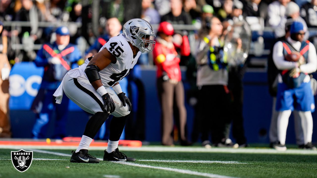 Raiders' Josh Jacobs caps monster day with epic overtime touchdown