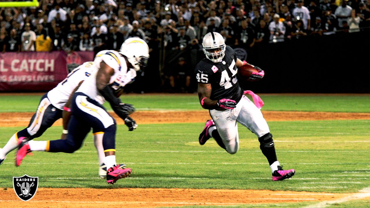 Oakland Raiders prove critics wrong, bully San Diego Chargers