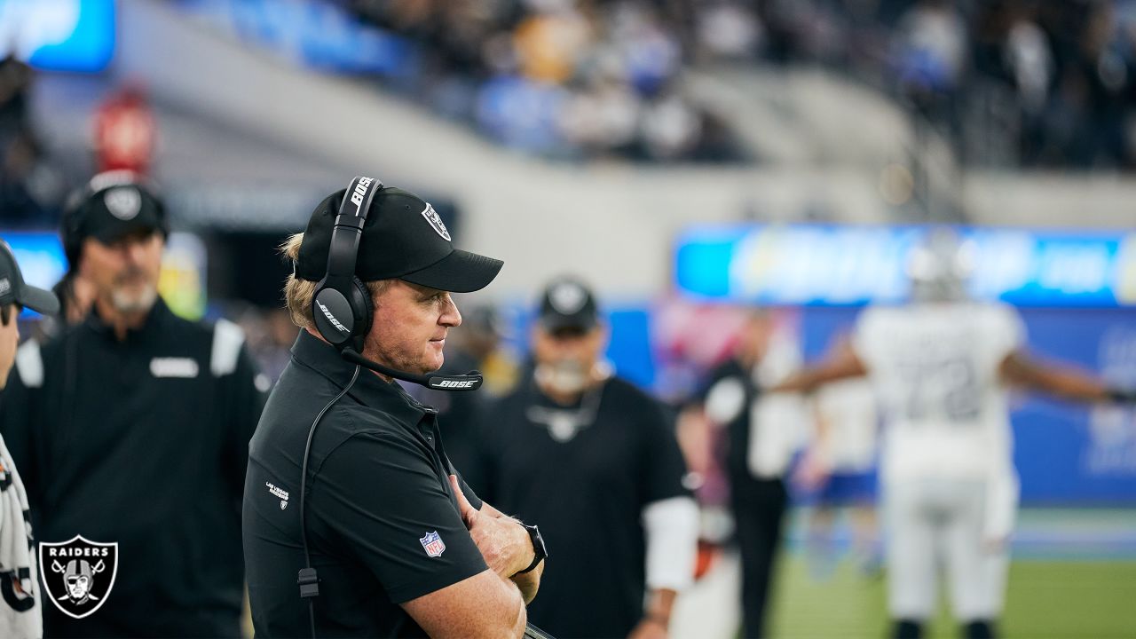 Raiders' Jon Gruden takes issue with design of SoFi Stadium after loss to  Chargers, reacts to lightning delay 