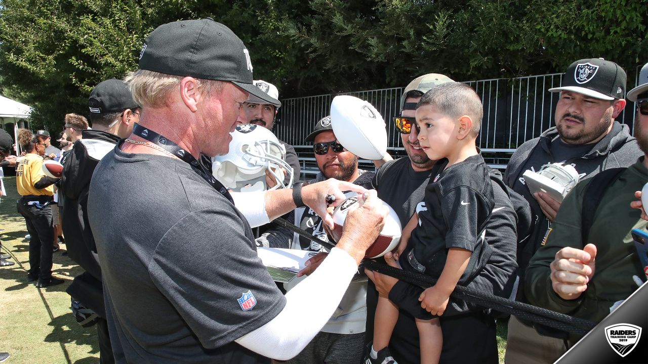 Raiders grind their way to 3-0 start for coach Jon Gruden - The