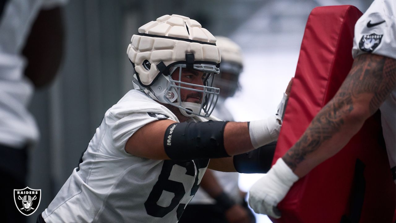 BREAKING: Raiders Sign EXPLOSIVE OT Tyrone Wheatley Jr 