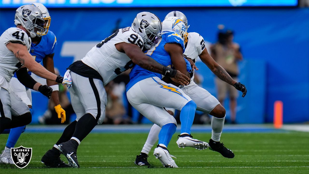 Rookie Raiders QB Aidan O'Connell faces steep learning curve in debut loss  vs. Chargers - The Athletic