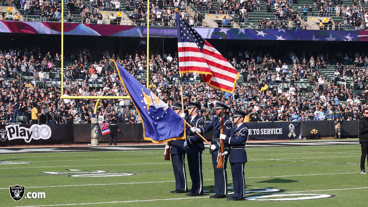 Raiders salute to service - Gem